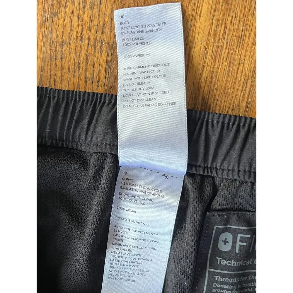 FIGS Technical Collection Gray Cairo Slim FREEx Lined Cargo Pants Mens Sz Medium